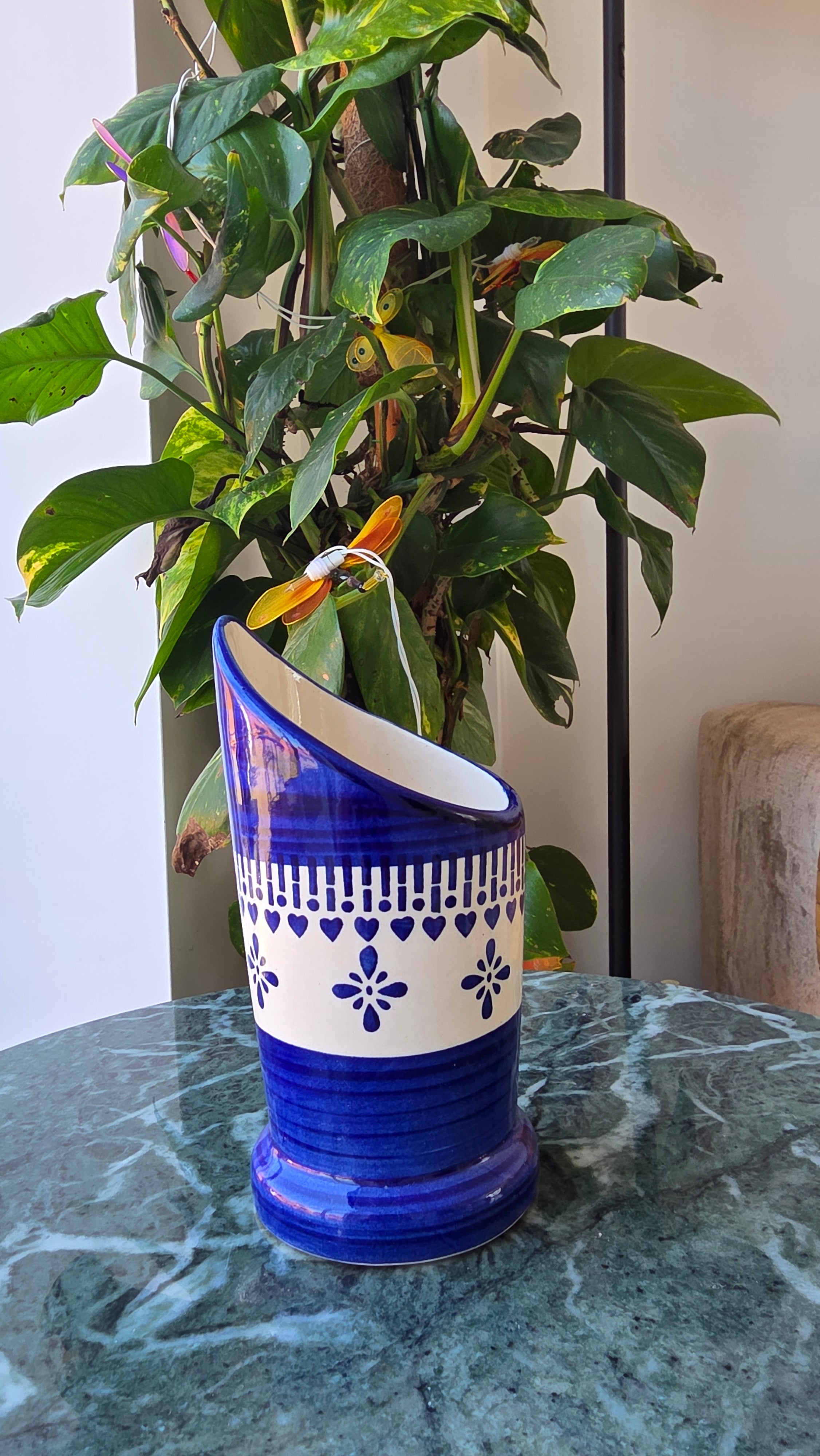 Handcrafted Patterned Ceramic Tissue Holder