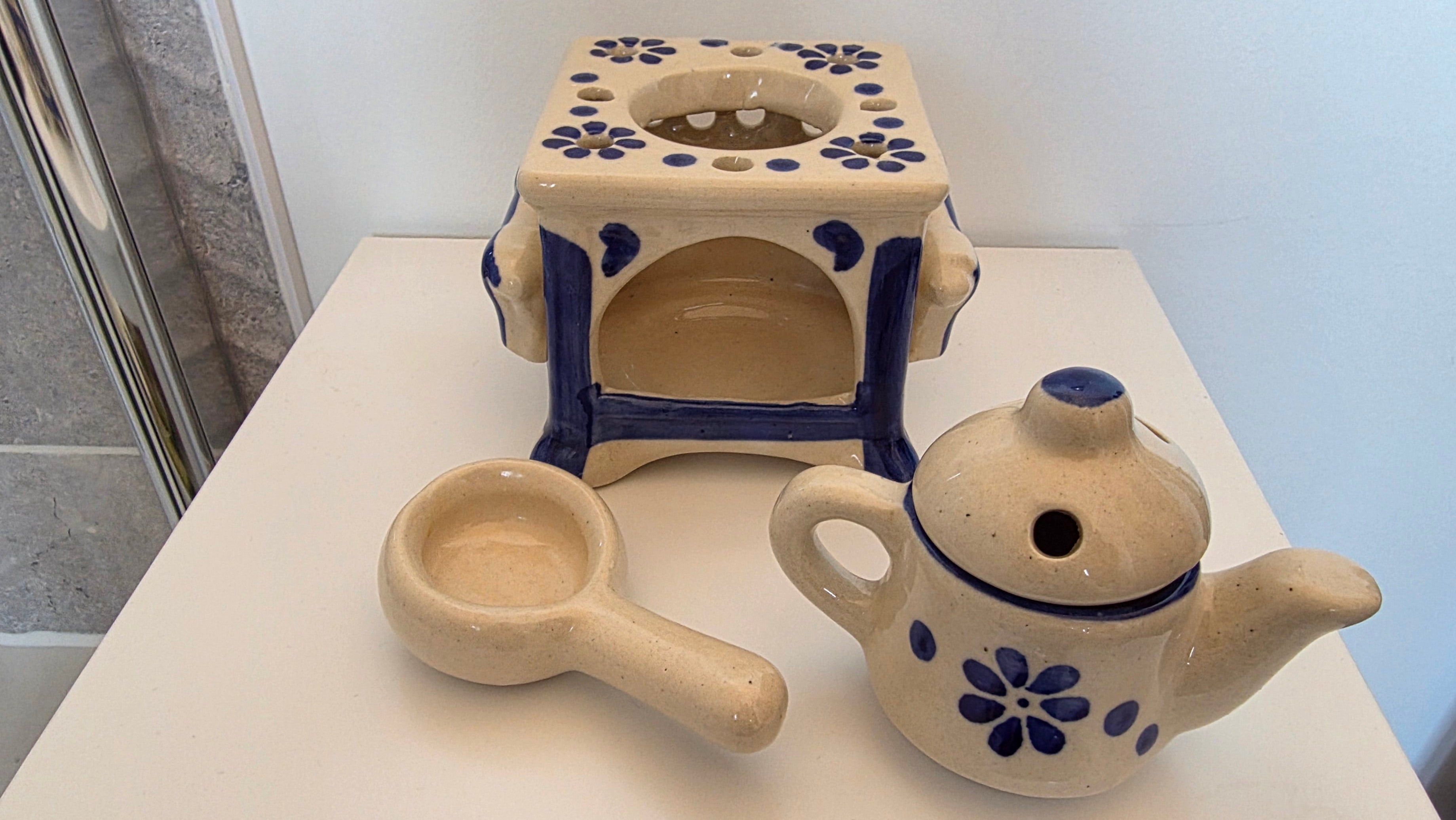 Unique Blue Patterned Ceramic Aroma Set