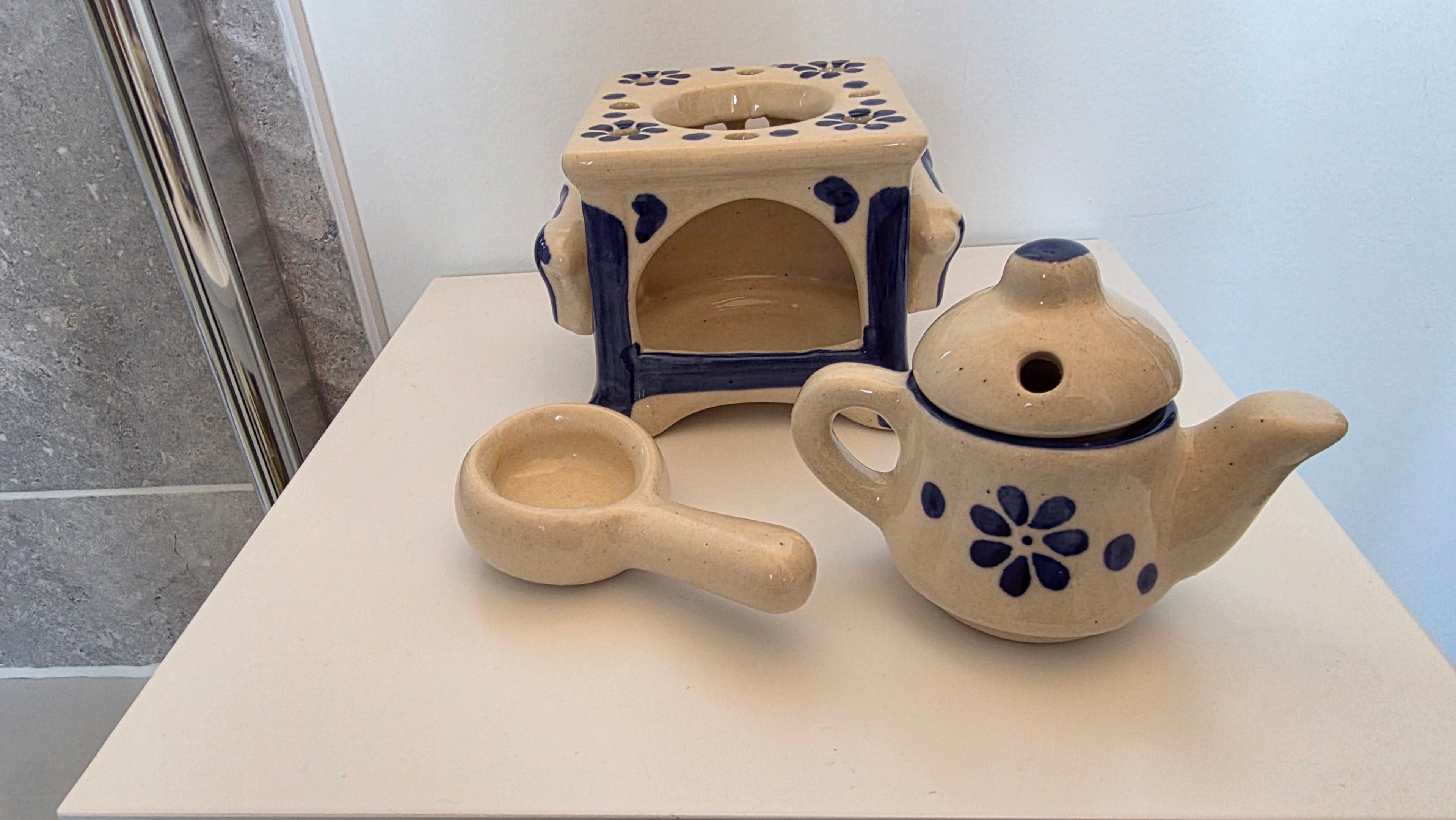 Unique Blue Patterned Ceramic Aroma Set