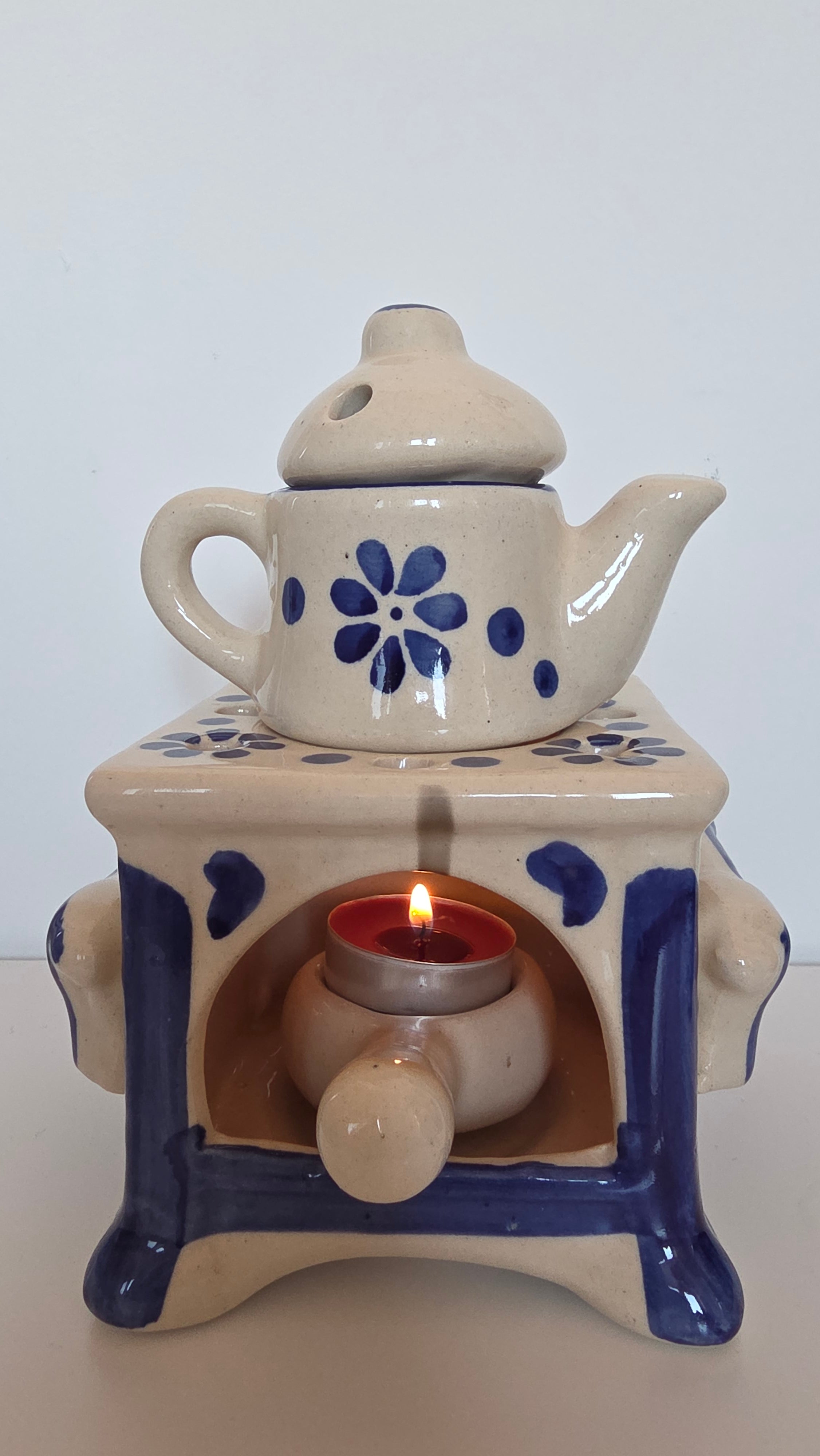 Unique Blue Patterned Ceramic Aroma Set