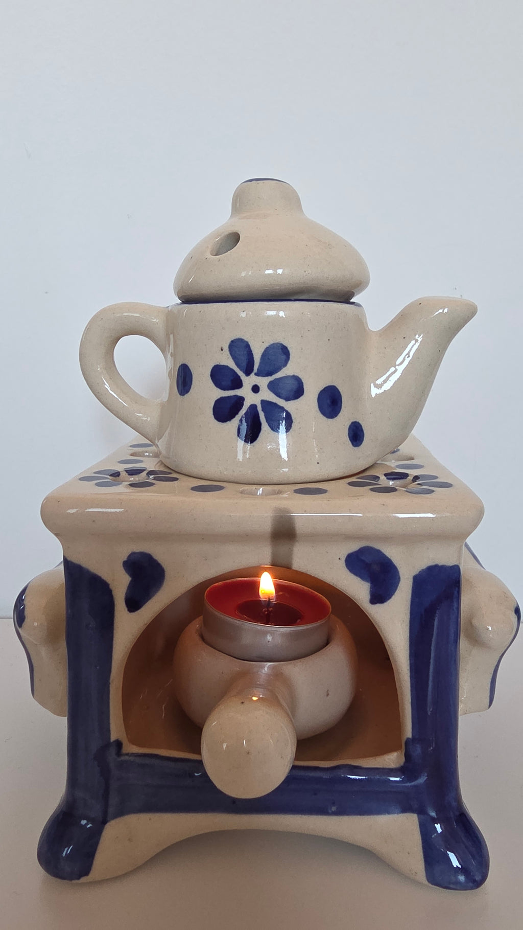 Unique Blue Patterned Ceramic Aroma Set